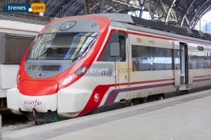 Viaja en tren a Granada y visita estos impresionantes lugares