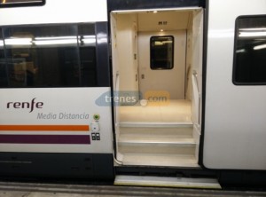 Plazas adicionales de tren para viajar a Womad en Cáceres