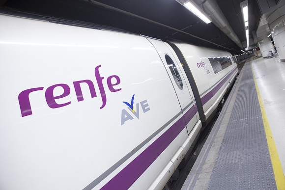 155 millones de euros para comprar trenes Ave en el 2016