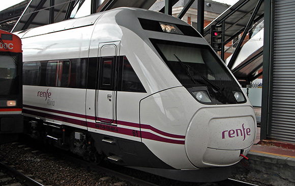 A la venta los billetes para los trenes Alvia que unirán Salamanca con Madrid y Zamora
