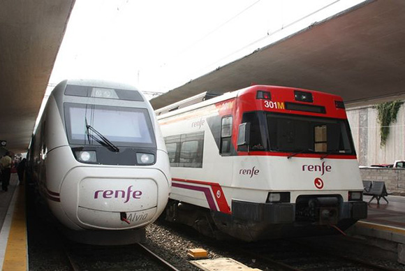 Refuerzo de plazas en los trenes de Extremadura