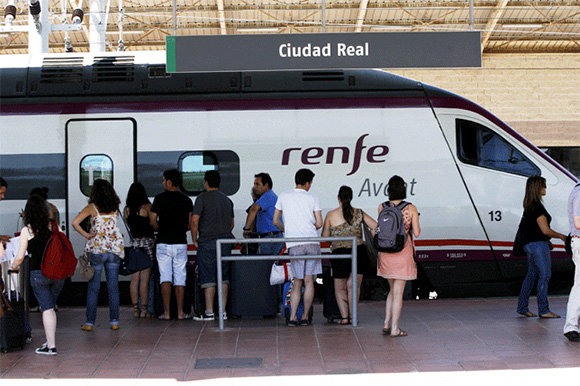 Los trenes de Alta Velocidad a Ciudad Real estabilizan sus cifras