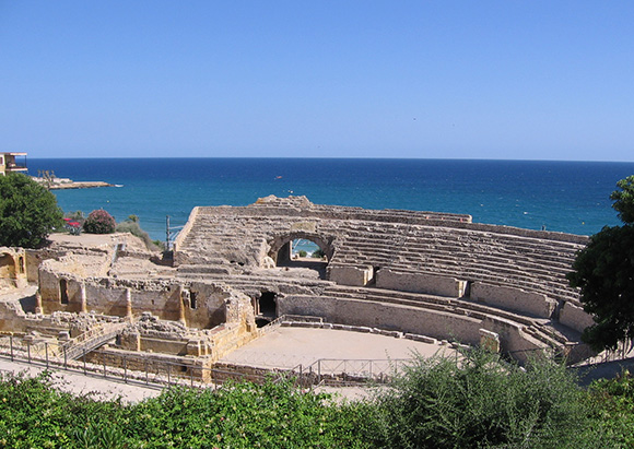 Disfruta de un viaje barato en AVE a Tarragona