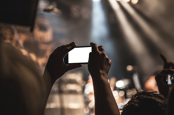 ¡Sigue los mejores conciertos viajando en trenes AVE!