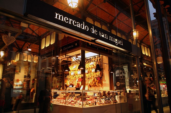 Viaja en AVE a Madrid y conoce el Mercado de San Miguel