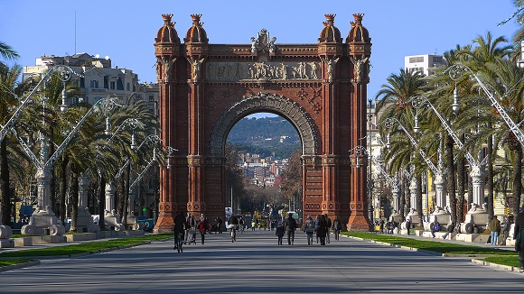 Barcelona para los más jóvenes: qué ver y hacer en un viaje en AVE a Barcelona