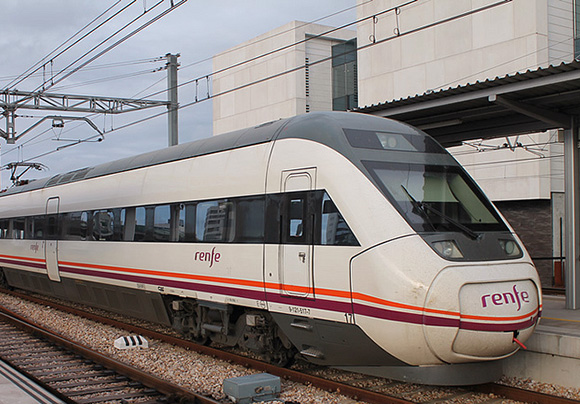 Se recupera el tren entre Vinaròs y Madrid el fin de semana