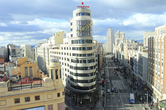 Compra unos billetes para trenes AVE y descubre la ciudad de Madrid en dos días con este itinerario