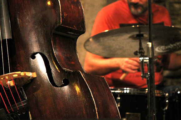 Este otoño 2017 jazz en la estación de trenes AVE de Alicante