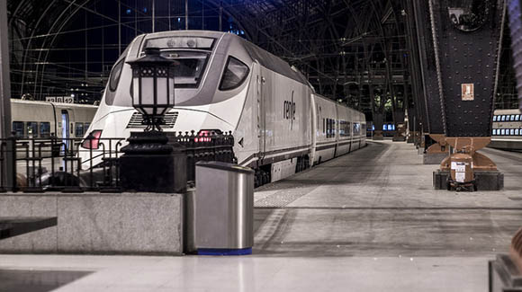 Billetes baratos de tren a Madrid para la Navidad 2017