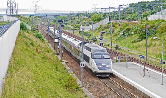 Viaja en trenes AVE a Francia en diciembre 2018