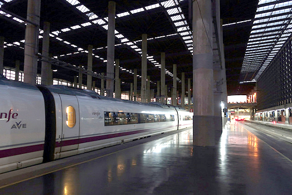 Mantenimiento 2018 en la línea de trenes AVE Madrid León