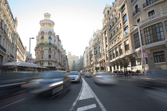 Billetes de trenes AVE baratos a Madrid en abril 2019