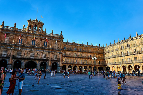 A Salamanca en trenes baratos este septiembre 2019