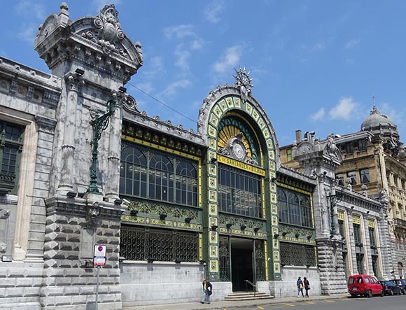 Viaja en trenes baratos al Open House Bilbao 2019